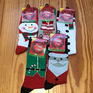 NWT 5 Pairs of Mens Christmas Socks